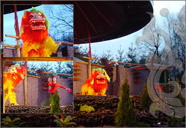 Chinees drakenentertainment tijdens de Winter-Efteling van 2002-2003 -|- Foto: Friso Geerlings © het WWCW 2009