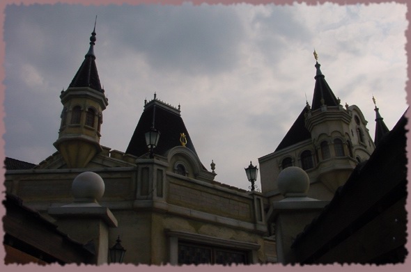 Het Efteling-theater -|- Foto: Friso Geerlings © Het WWCW 2003