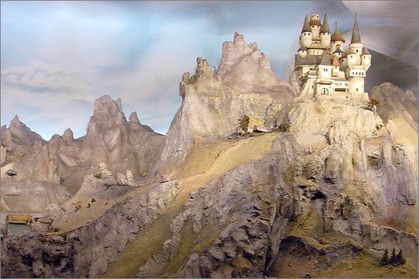 Het Diorama - Chateau Paroi -|- Foto: Friso Geerlings © Wonderlijke WC Web